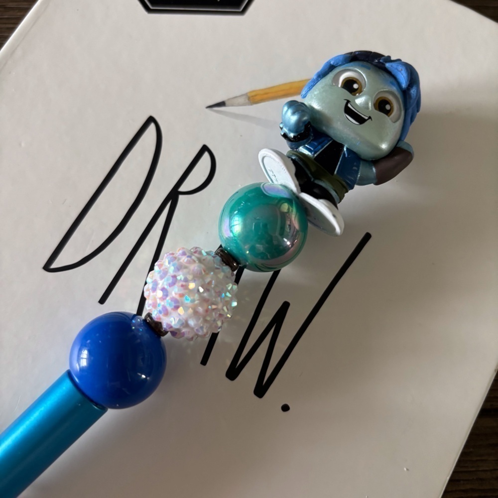 Disney Doorables: Onward: Barley Lightfoot handmade beaded pen